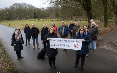 Een parkeerterrein op landgoed Spelderholt (de Stentor – 5 februari 2022)